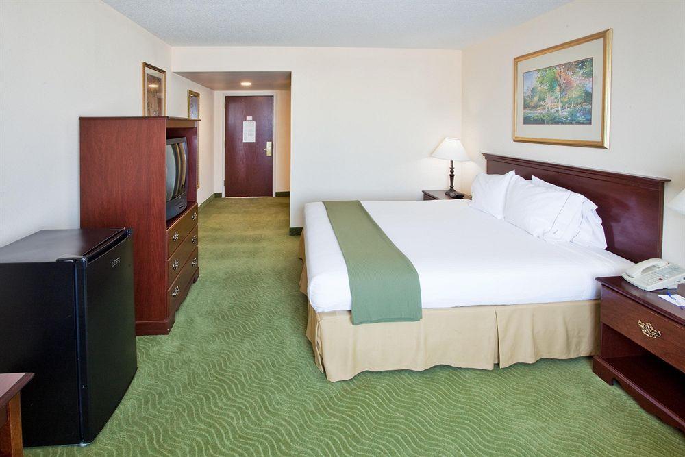 Holiday Inn Express & Suites I-26 & Us 29 At Westgate Mall, An Ihg Hotel Spartanburg Værelse billede