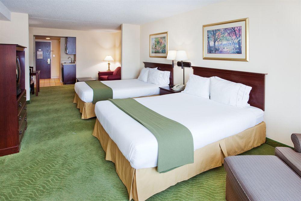 Holiday Inn Express & Suites I-26 & Us 29 At Westgate Mall, An Ihg Hotel Spartanburg Værelse billede